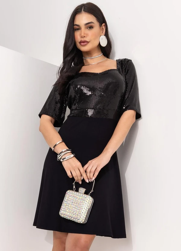 Quintess - Vestido Preto em Paetê e Malha de Viscose