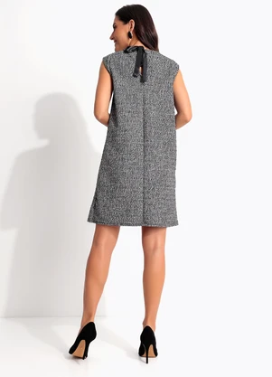Quintess - Vestido Preto em Malha Tweed - QUINTESS