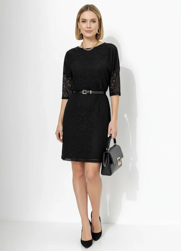 Quintess - Vestido Preto em Renda