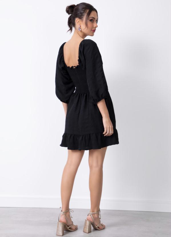 Quintess - Vestido Preto em Tecido Plano Maquinetado 3