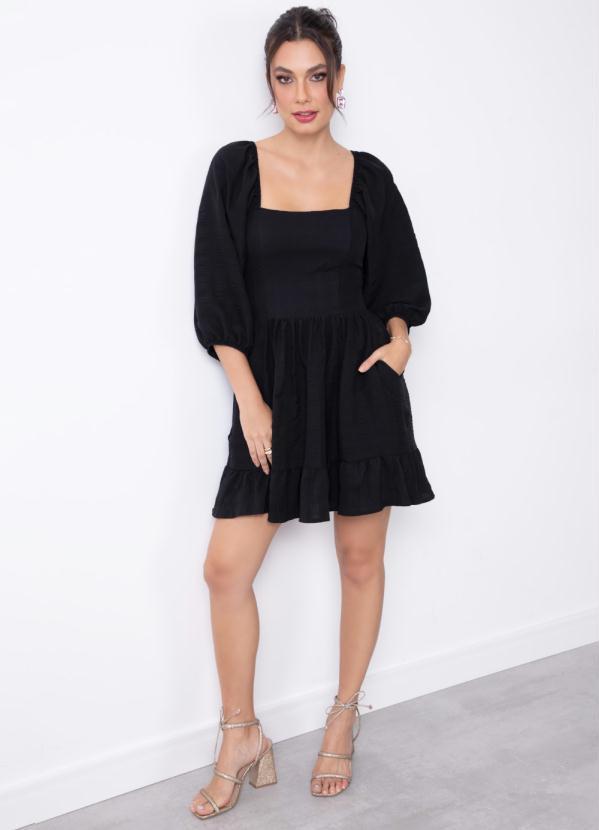 Quintess - Vestido Preto em Tecido Plano Maquinetado 4