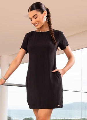 Quintess - Vestido Preto em Viscose Plana com Bolsos - QUINTESS