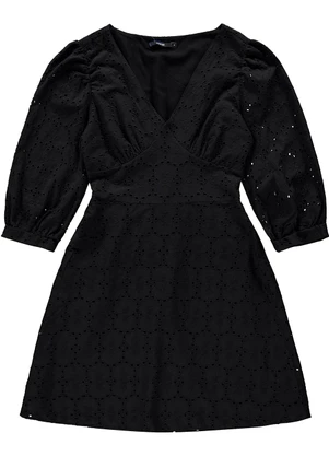 Enfim - Vestido Preto Evasê em Laíse - ENFIM