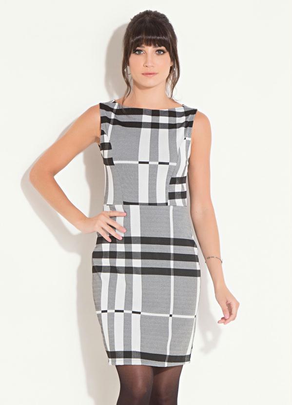 Quintess - Vestido Quintess Xadrez sem Mangas com Recortes 3
