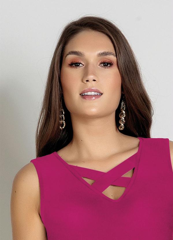 Moda Pop - Vestido Rosa com Faixa no Decote 3