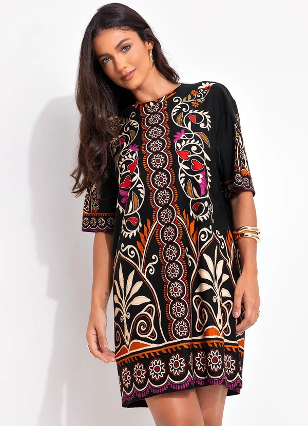 Farm - Vestido T-Shirt Básico Adriele Preto