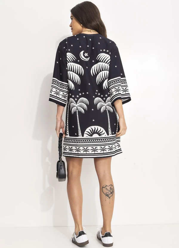 Farm - Vestido T-Shirt Big Coqueiral Preto 4