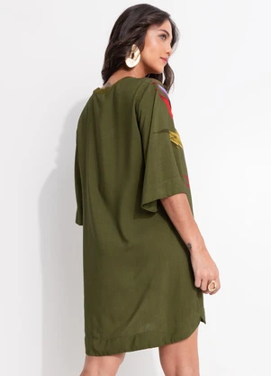 Farm - Vestido T-Shirt Maxi Estrelicia Verde - FARM