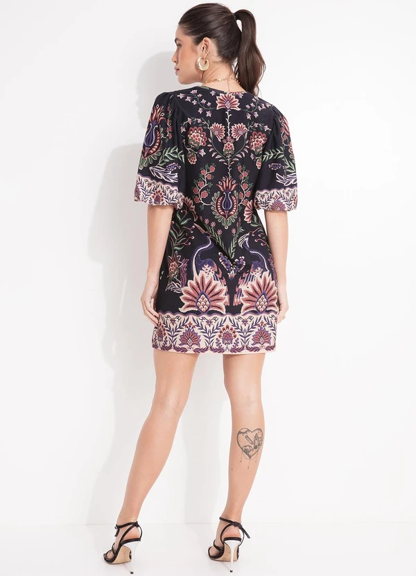 Farm - Vestido T-Shirt Mg Fofa Jardim Maravilhoso Preto 4