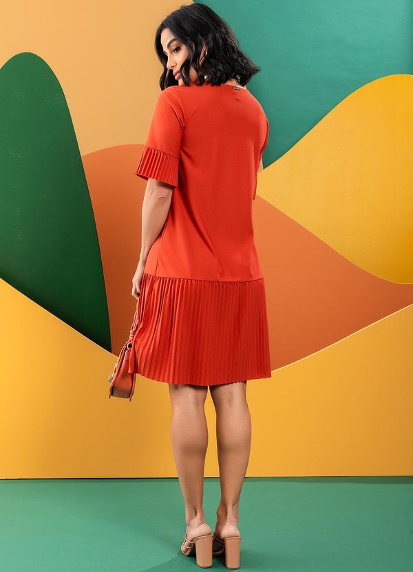 Quintess - Vestido Terracota em Crepe Plano 4