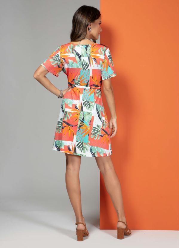 Quintess - Vestido Tropical Laranja com Transpasse 4