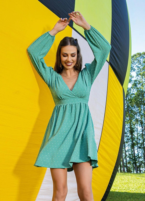 Quintess - Vestido Verde em Crepe Plano Maquinetado 3