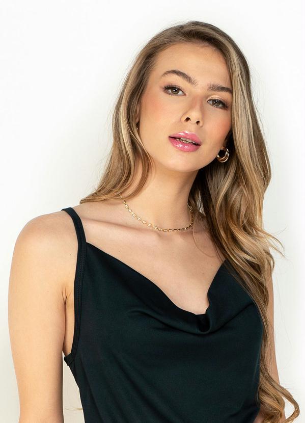 Moda Pop - Vestido Verde Escuro com Alças e Decote Degagê 3