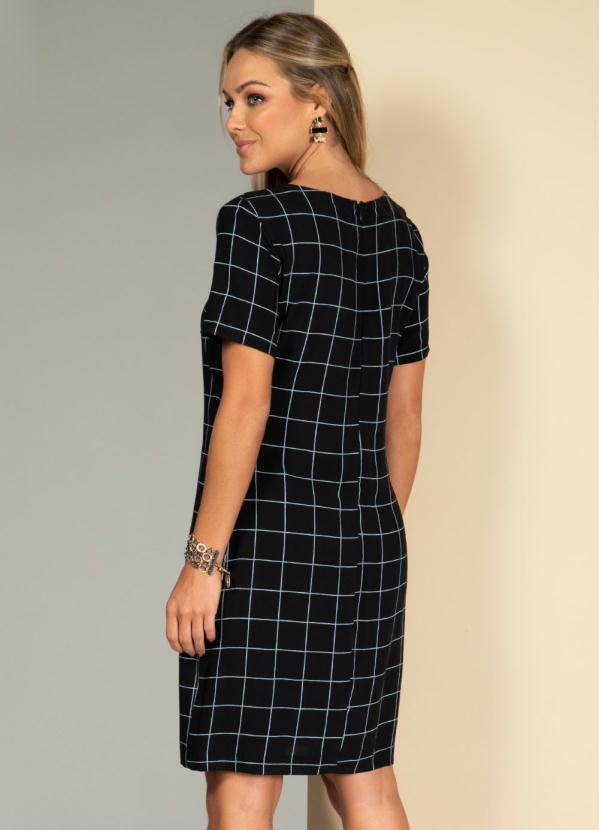 Quintess - Vestido Xadrez Preto com Bolsos 2