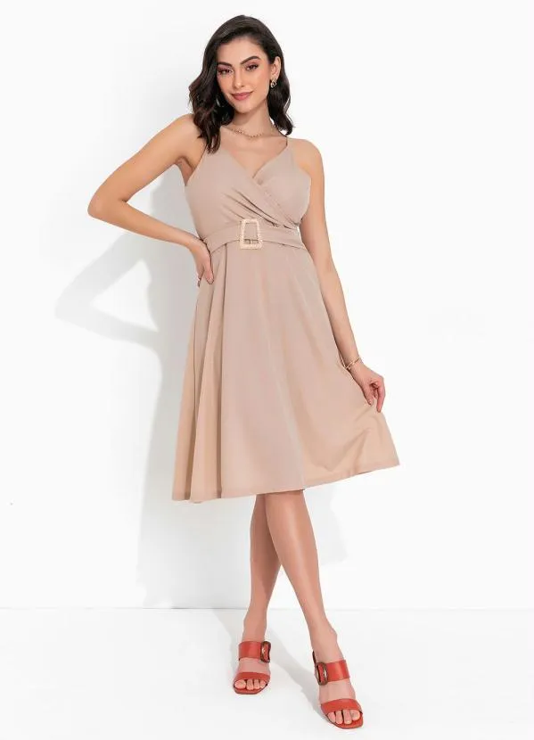 Queima Estoque - Vestido Bege com Decote Transpassada e Faixa 4