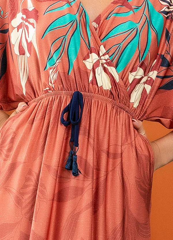 Quintess - Vestido Floral Artístico em Malha Fria 3