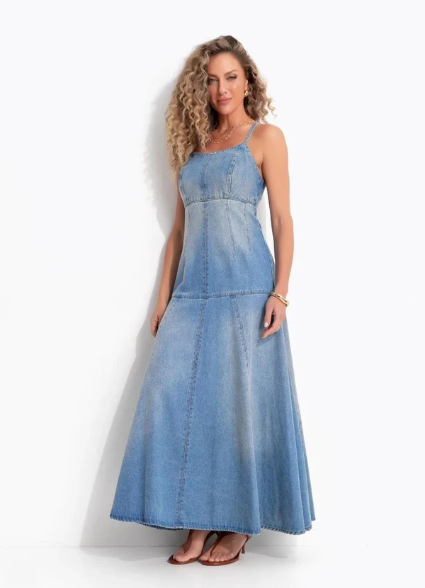 Quintess - Vestido Azul Claro em Jeans