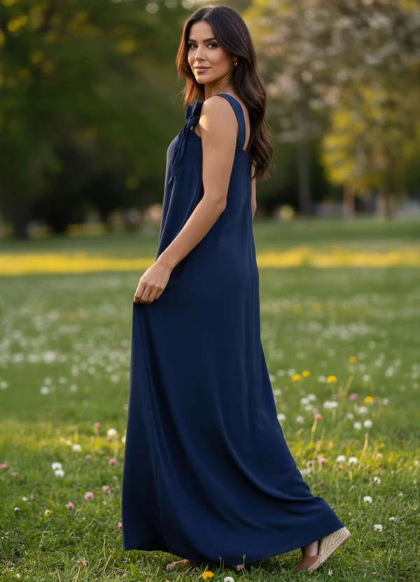 Quintess - Vestido Azul Marinho em Crepe Plano 2