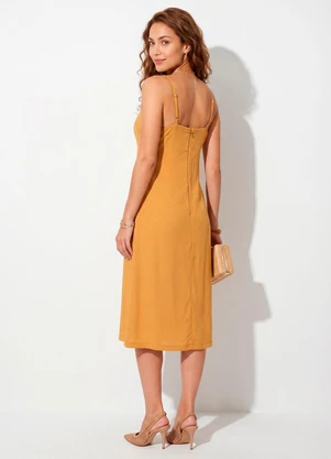 Quintess - Vestido Caramelo em Tecido Plano Jacquard Cetim - QUINTESS