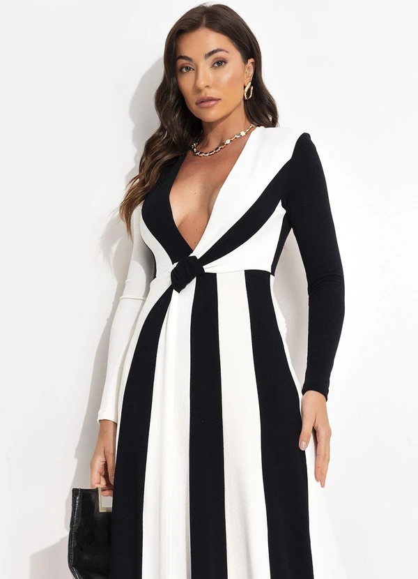 Farm - Vestido Decote Crepe Preto 9