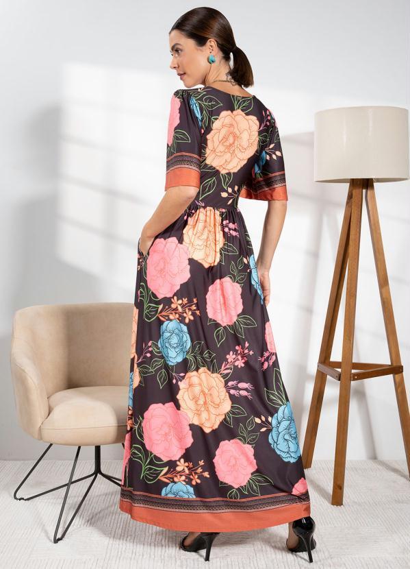 Quintess - Vestido Floral Barrado Preto em Malha Fria 2