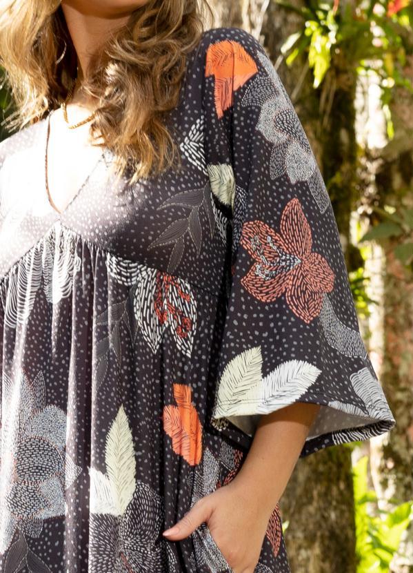 Quintess - Vestido Floral Preto com Manga 3/4 4