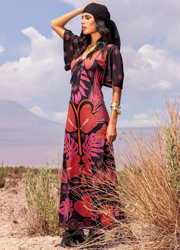 Quintess - Vestido Folhagem Barrada em Malha Fria 15