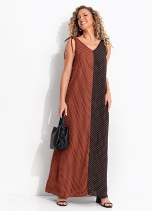 Quintess - Vestido Geométrico Preto em Crepe Plano - QUINTESS