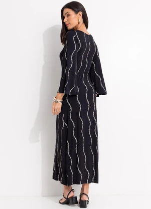 Quintess - Vestido Listra Renovada em Malha de Viscose - QUINTESS