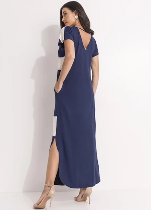Quintess - Vestido Listrado Longo Soltinho com Fenda - QUINTESS