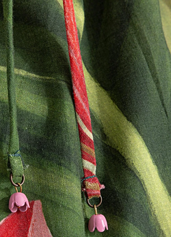 Farm - Vestido Longo Alça Flor de Bananeira Verde 4