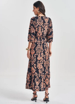 Doce Trama - Vestido Longo Manga 3/4 com Amarração Preto - DOCE TRAMA