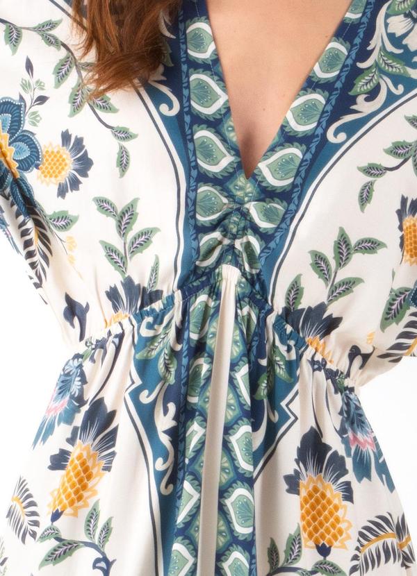 Farm - Vestido Longo Romance de Tucano Azul 3