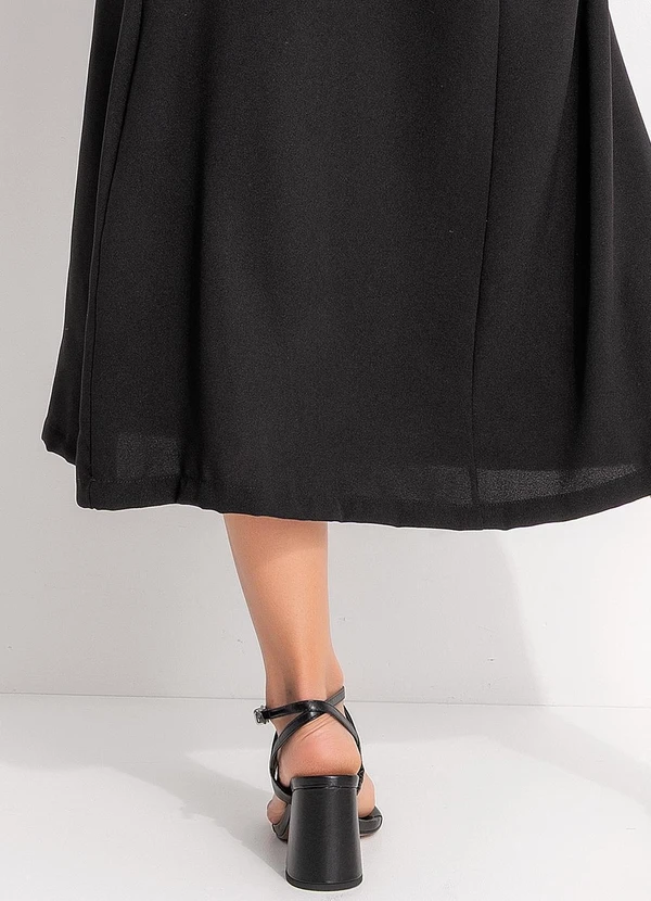 Quintess - Vestido Preto em Crepe Plano 11