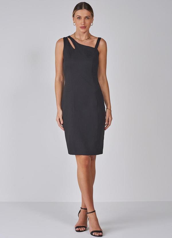 Principessa - Vestido Tubinho Preto com Abertura Vazada Giane 3