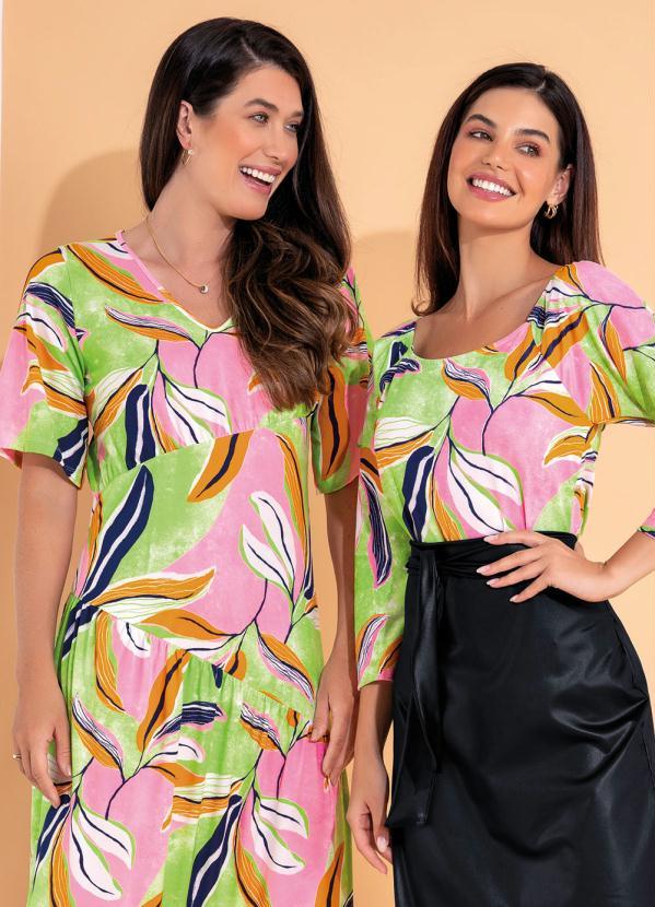 Outlet - Vestido com Babado Decote V Folhagem Rosa 3