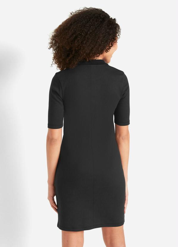 Outlet - Vestido com Gola Manga Curta Preta 2
