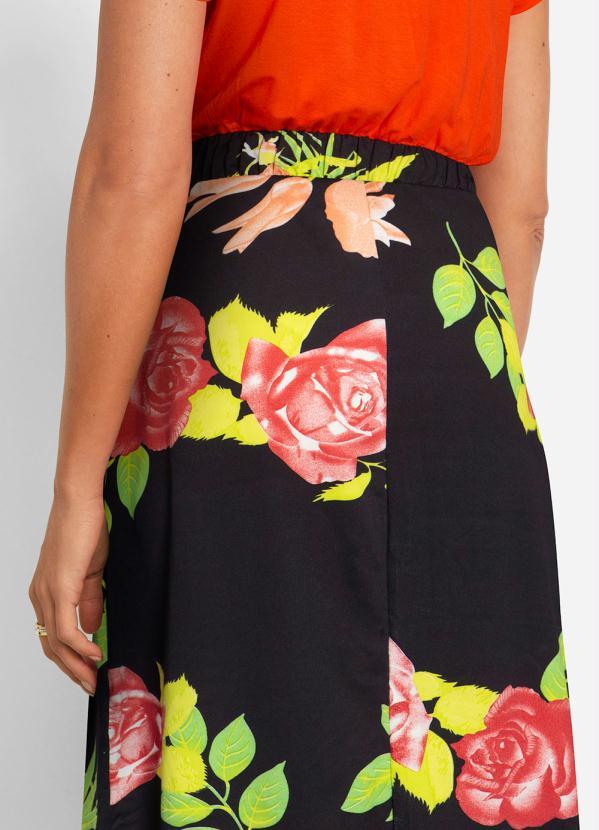 Queima Estoque - Vestido Manga Curta Floral Dark 6