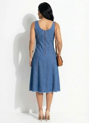 Quintess - Vestido Azul Médio em Jeans - QUINTESS