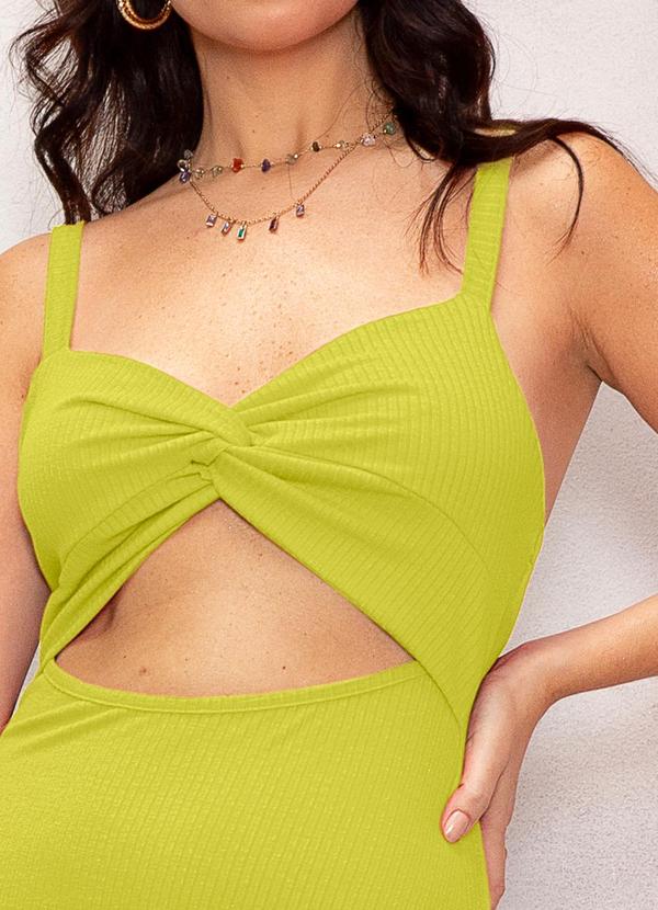 Use Modo - Vestido Busto Torcido Verde 2