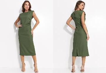 Vestido Midi Verde em Crepe com Ombro Estruturado e Drapeado Lateral