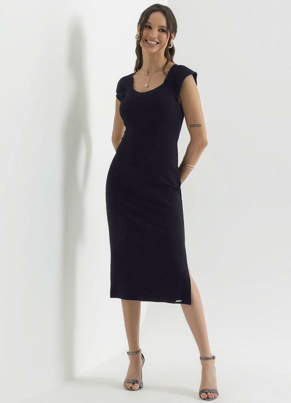 Cativa - Vestido Canelado Midi com Fenda Preto