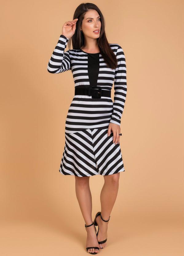 Outlet - Vestido com Babado Listrado Moda Evangélica 4