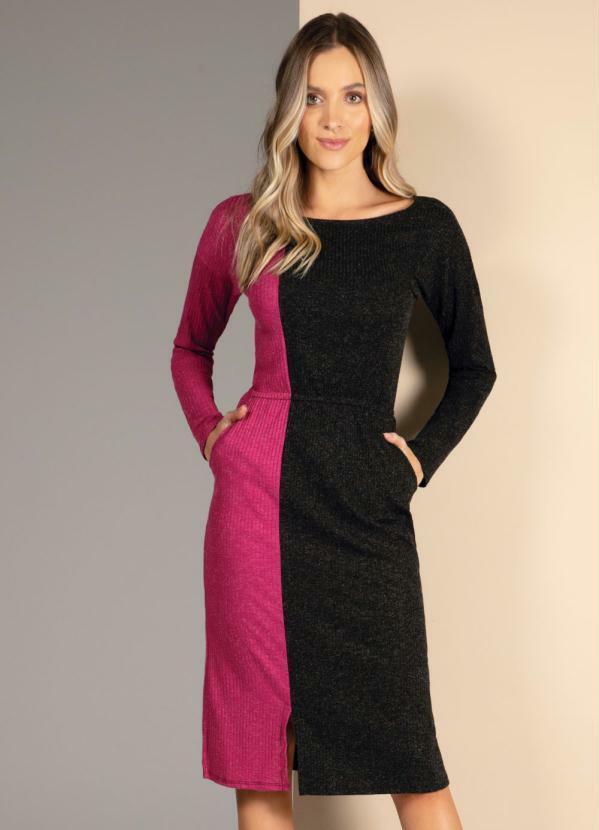 Quintess - Vestido com Bolsos Laterais Preto e Pink