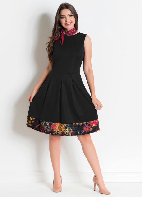 Rosalie - Vestido com Recorte Preto Moda Evangélica 5