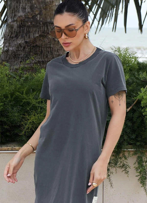 Hiatto Confecção - Vestido Estonado Midi Preto 4