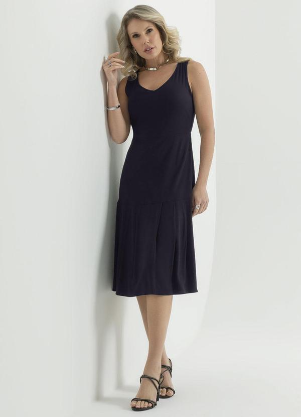Cativa - Vestido Feminino com Design Básico Preto