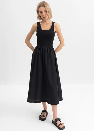 Essendi - Vestido Feminino Midi em Ribana Preto - ESSENDI