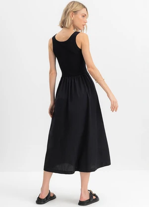 Essendi - Vestido Feminino Midi em Ribana Preto - ESSENDI