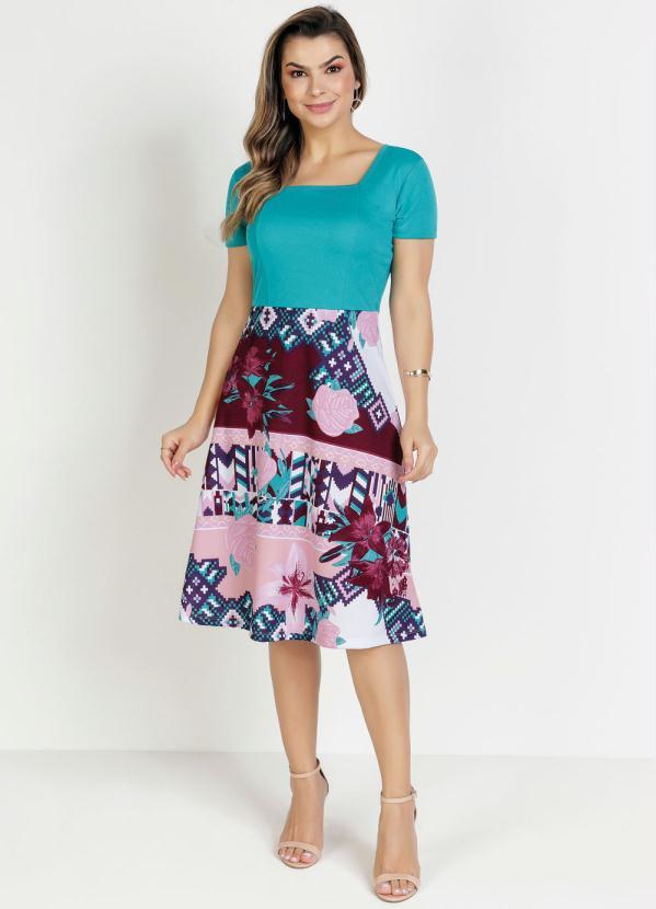 Rosalie - Vestido Floral Rosa Evasê Moda Evangélica 3